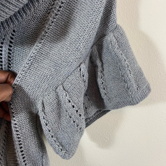 BCBGMaxazria Merino Wool Blend Cowlneck Open Knit Sweater Grey Womens Sz S - Picture 4 of 11